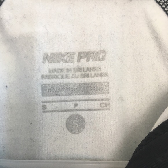 Nike Women’s Long-sleeved Half Zip Running Top - Picture 3 of 5